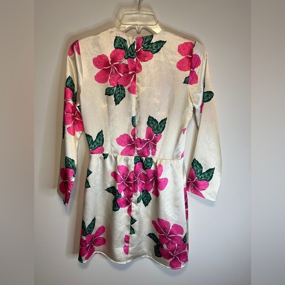 RESA Iris Bow Hibiscus Dress in Tropical - Picture 9 of 9